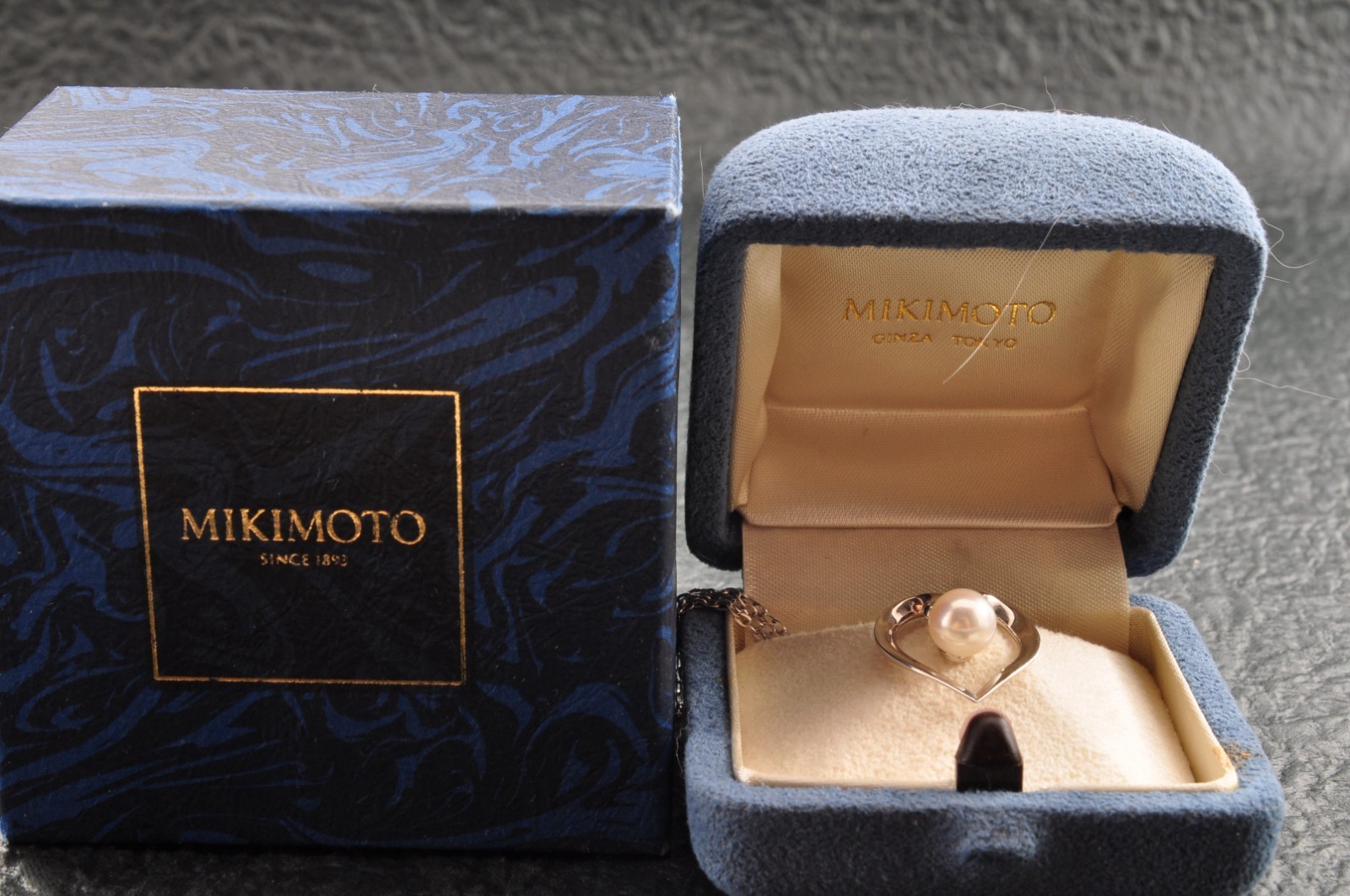 Near mint Japan brand “MIKIMOTO” Akoya pearl pendant 925 silver (total 10.0ct).
