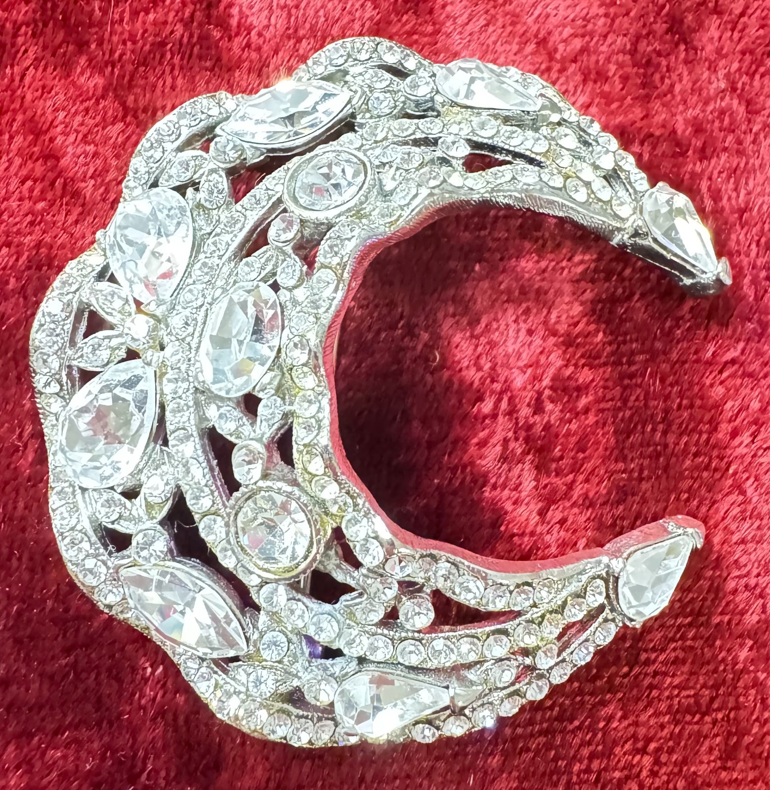 Vintage Barrera Crescent Moon-shaped Brooch Pin with Clear Sparkling Rhinestones