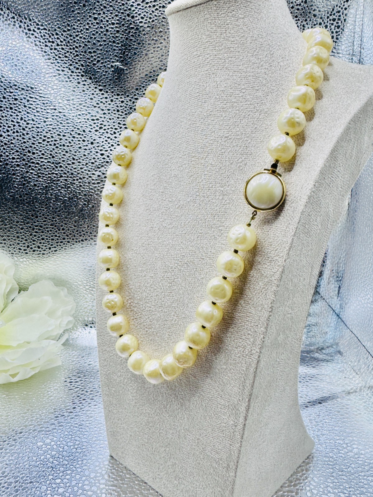 Rare! High End! “Trifari” w/Crown Over “T” 22″ Faux Baroque Pearls’ Necklace