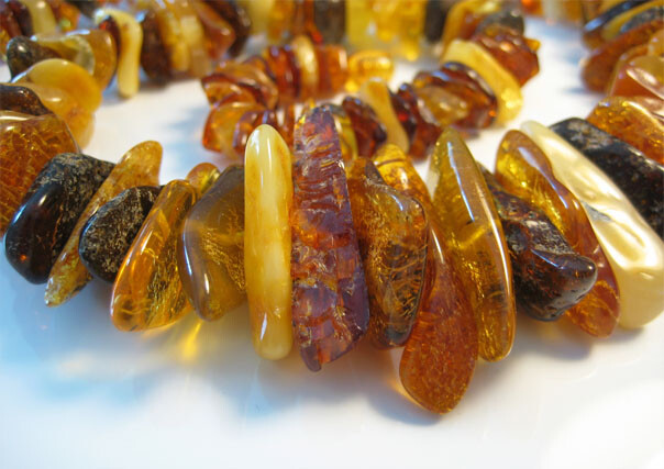 Genuine Massive Amber Beautiful Baltic Amber Necklace 25 inches !!!