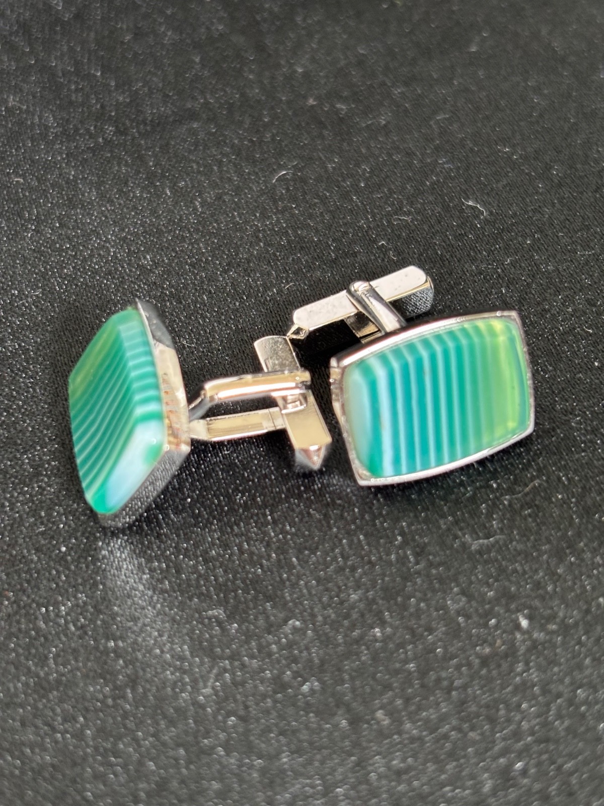 MINT Surface Natural Green Striped Agate Vintage Silver tone Cufflinks