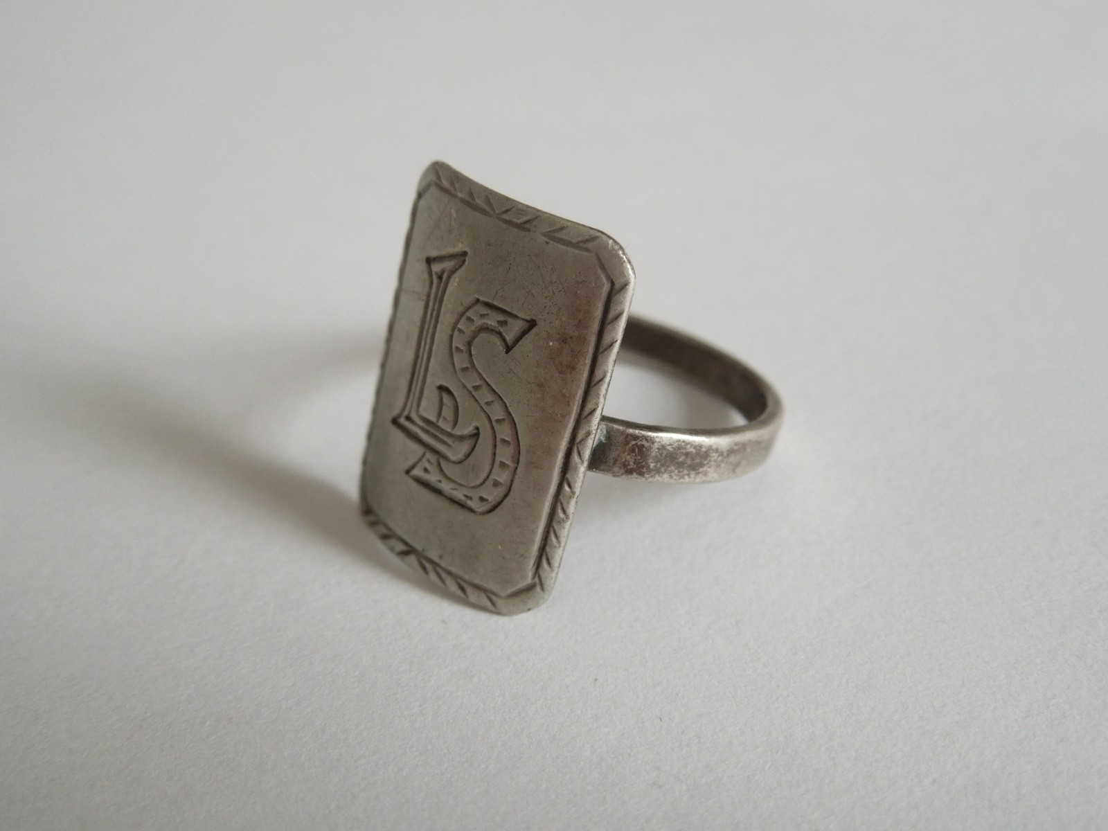 Antique Ring 800 Silver Signet Ring Monogram Initials LS 3.3 G/Size 54