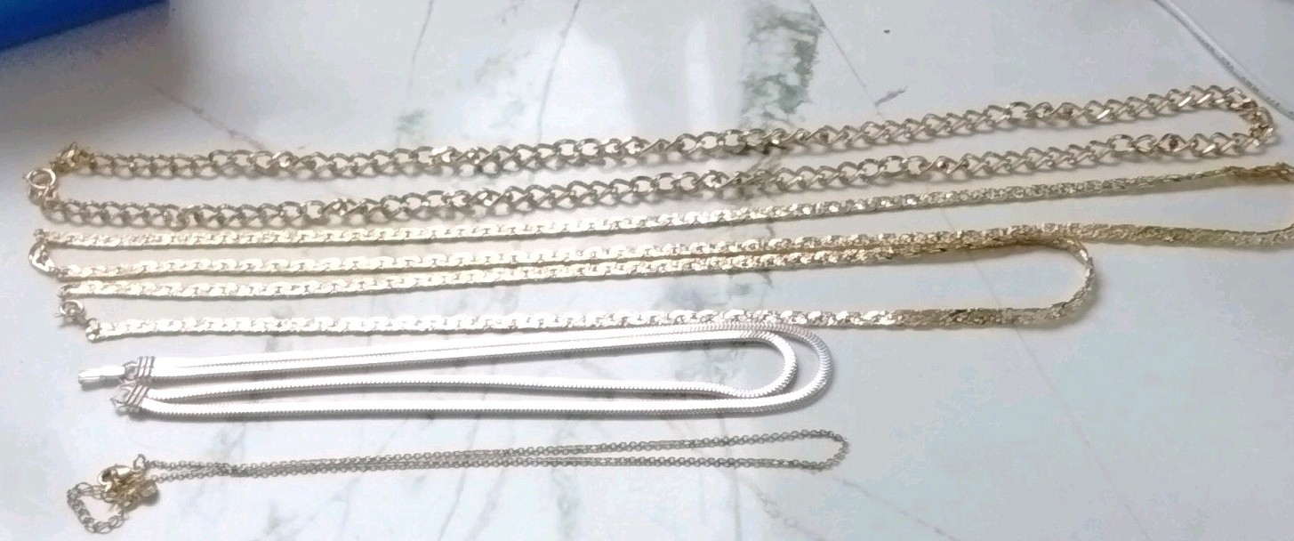 Mixed Lot Unisex Metal Chain Necklaces Gold & Silver Tone. Sarah Coventry, Monet