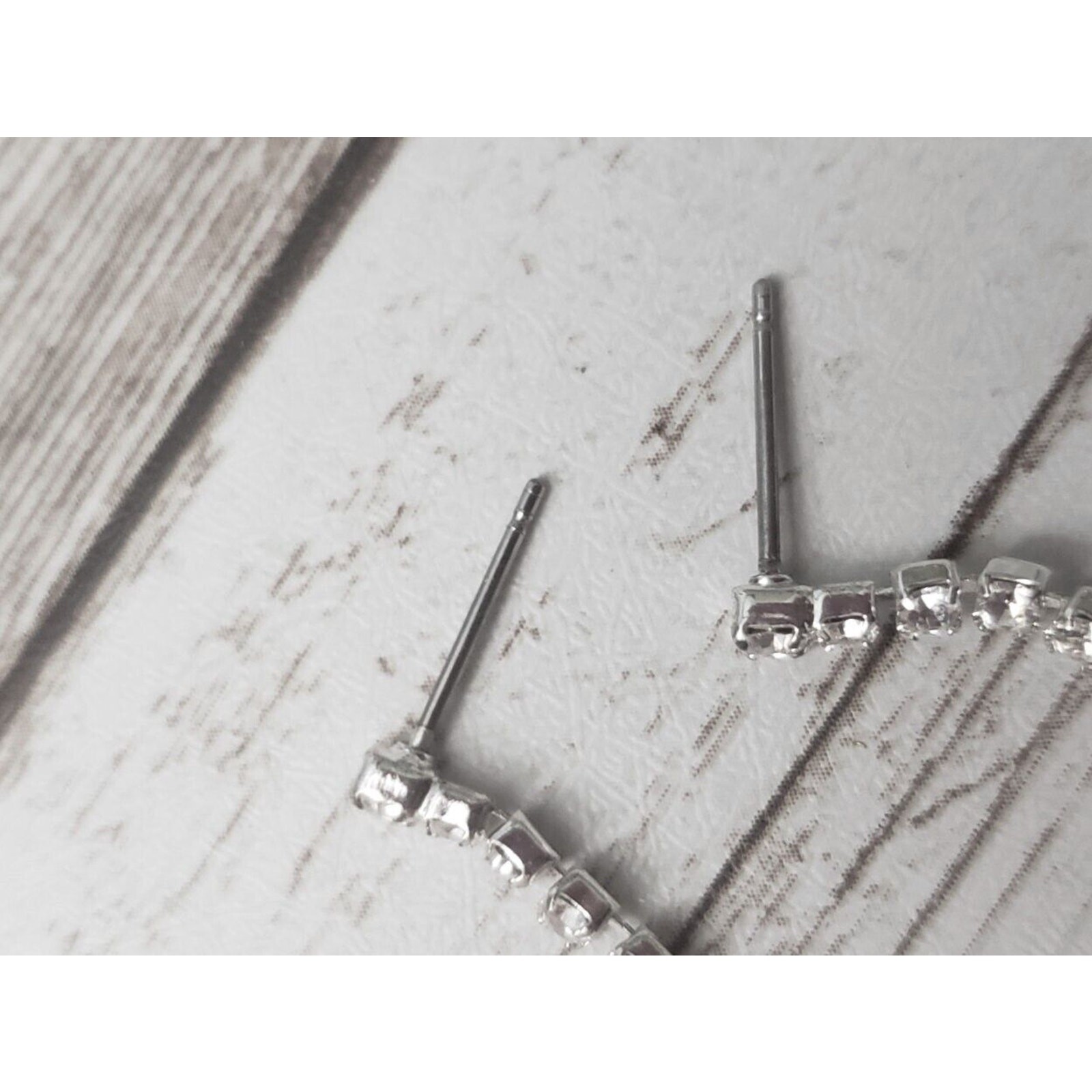 Vintage Stud On Earrings Clear Gem Dangle 1″