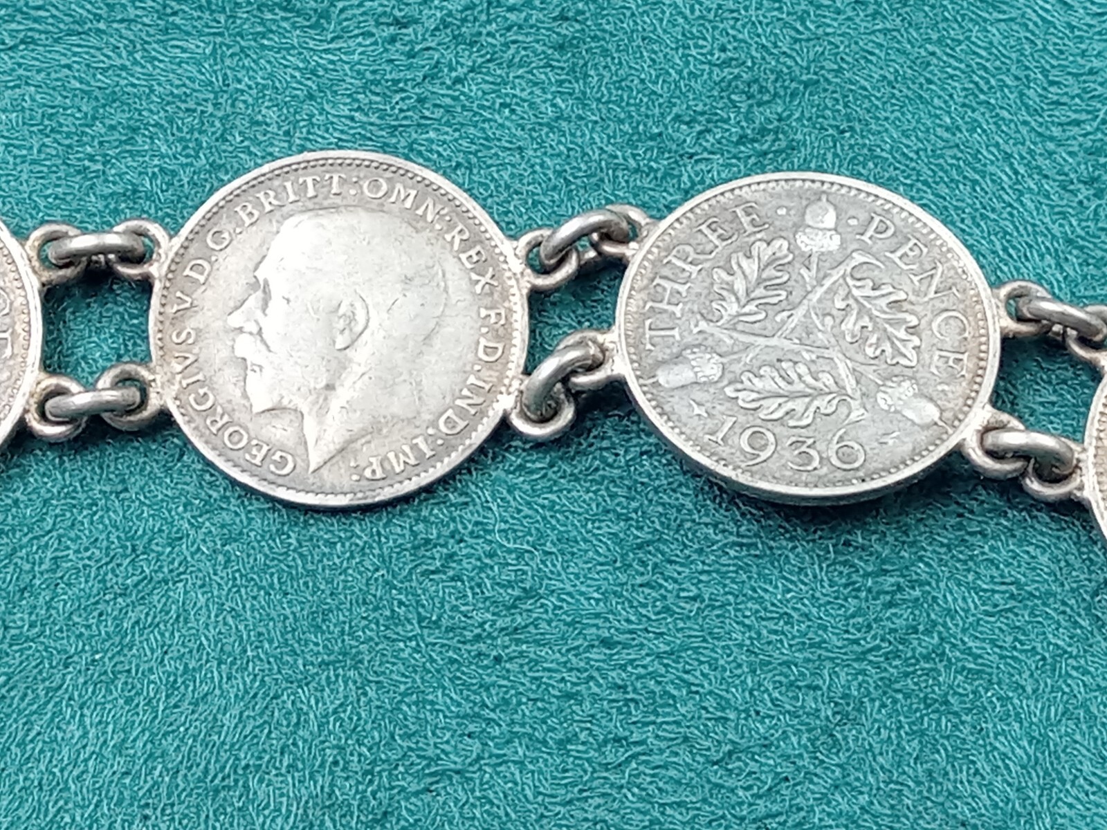 United Kingdom 3 Pence Silver Coin Link Bracelet: 7″ Long, King George