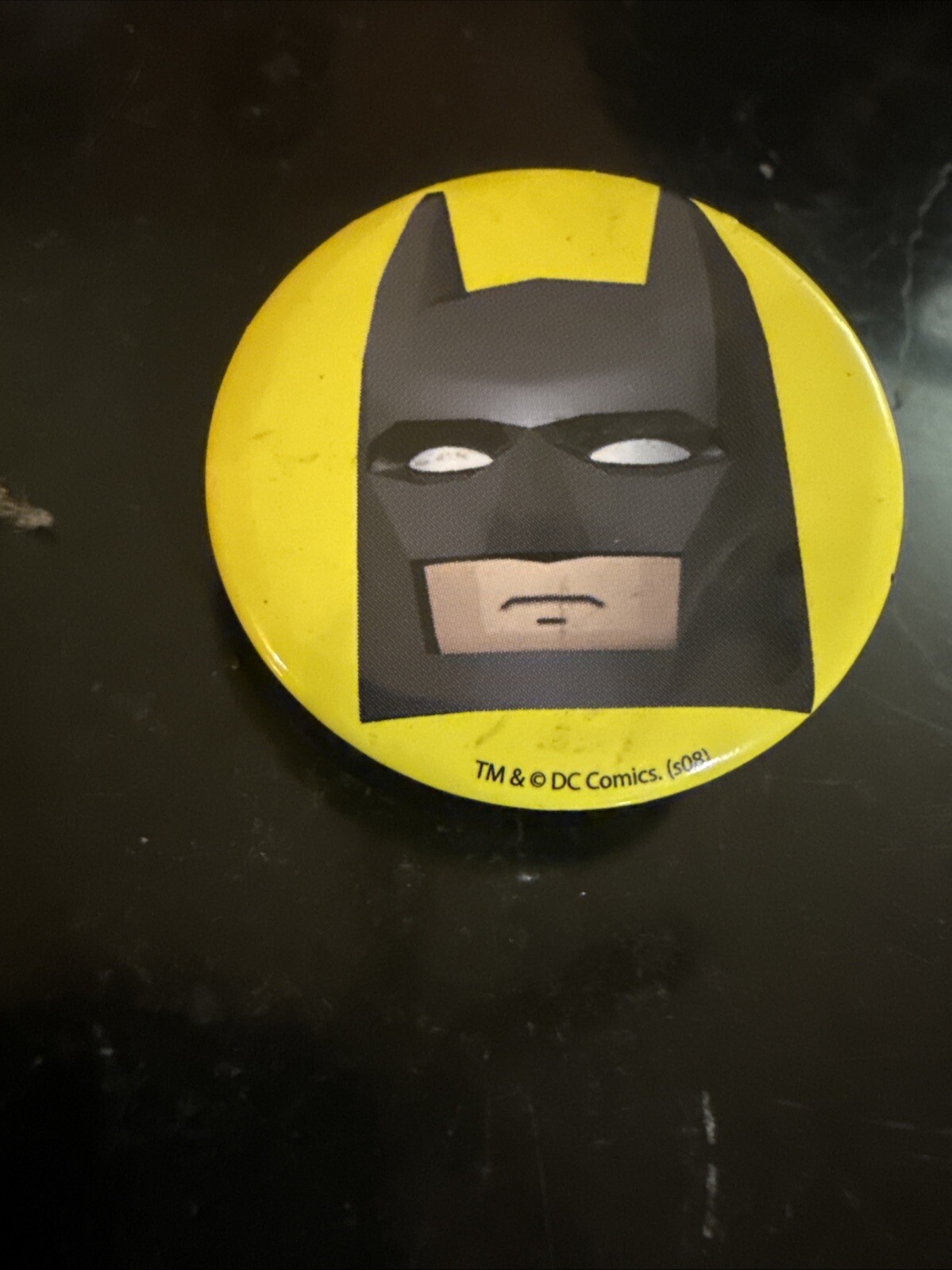 VTG DC Comics BATMAN Clip Round Pin 11o