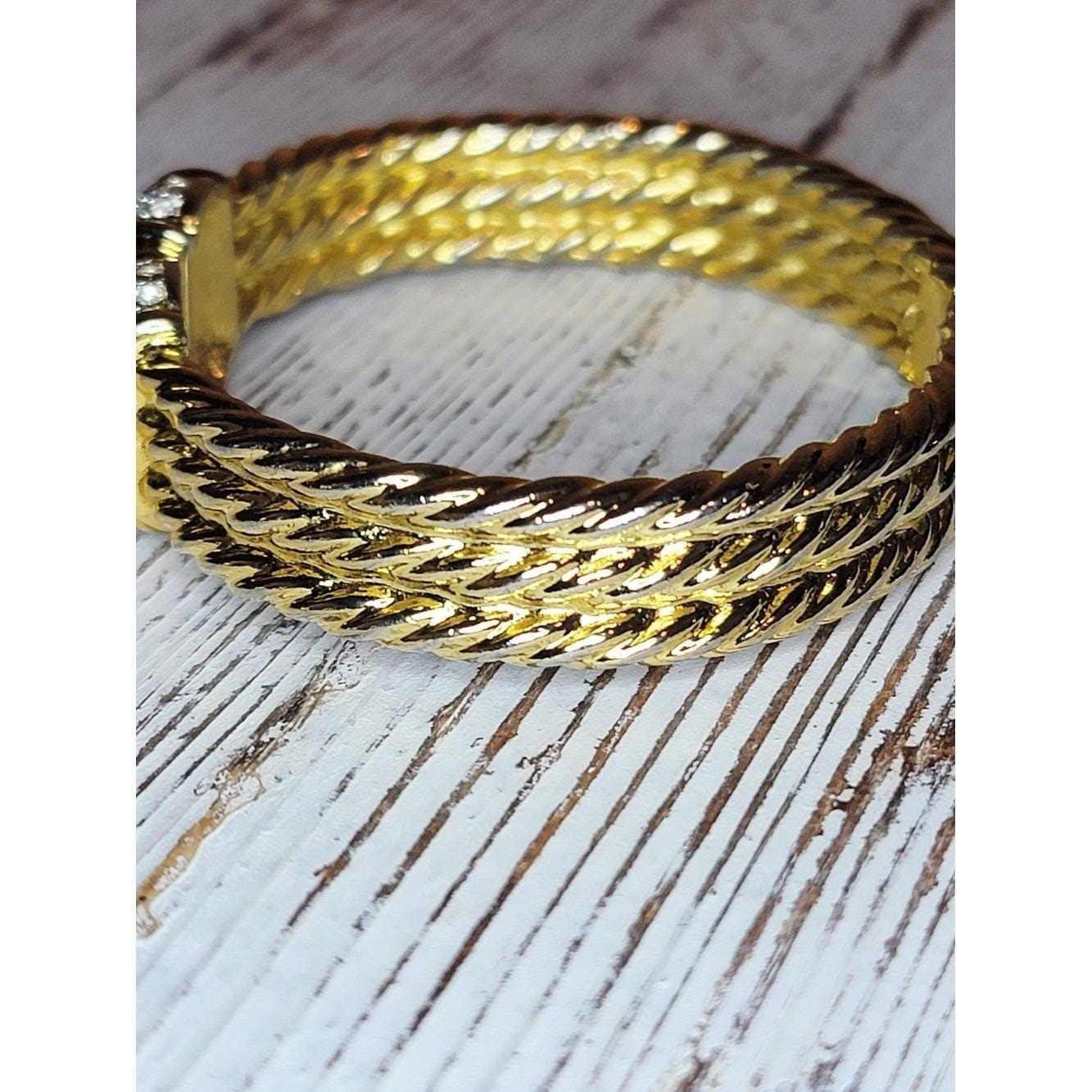 Vintage Gold Tone Rhinestone Clamper Bracelet Woven Mesh Textured Hinged Cuff