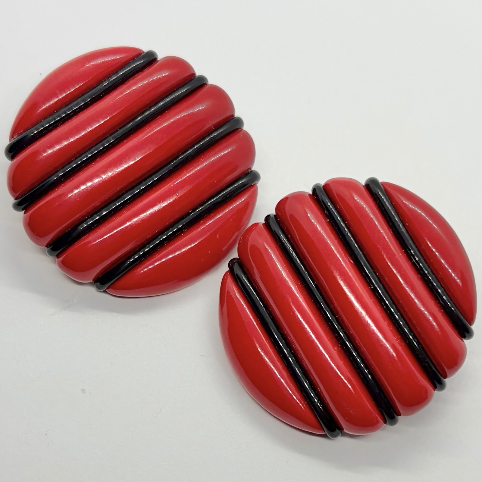Vtg 80’s XL Red Black Resin Striped Statement Huggie Earrings Post Round Bold