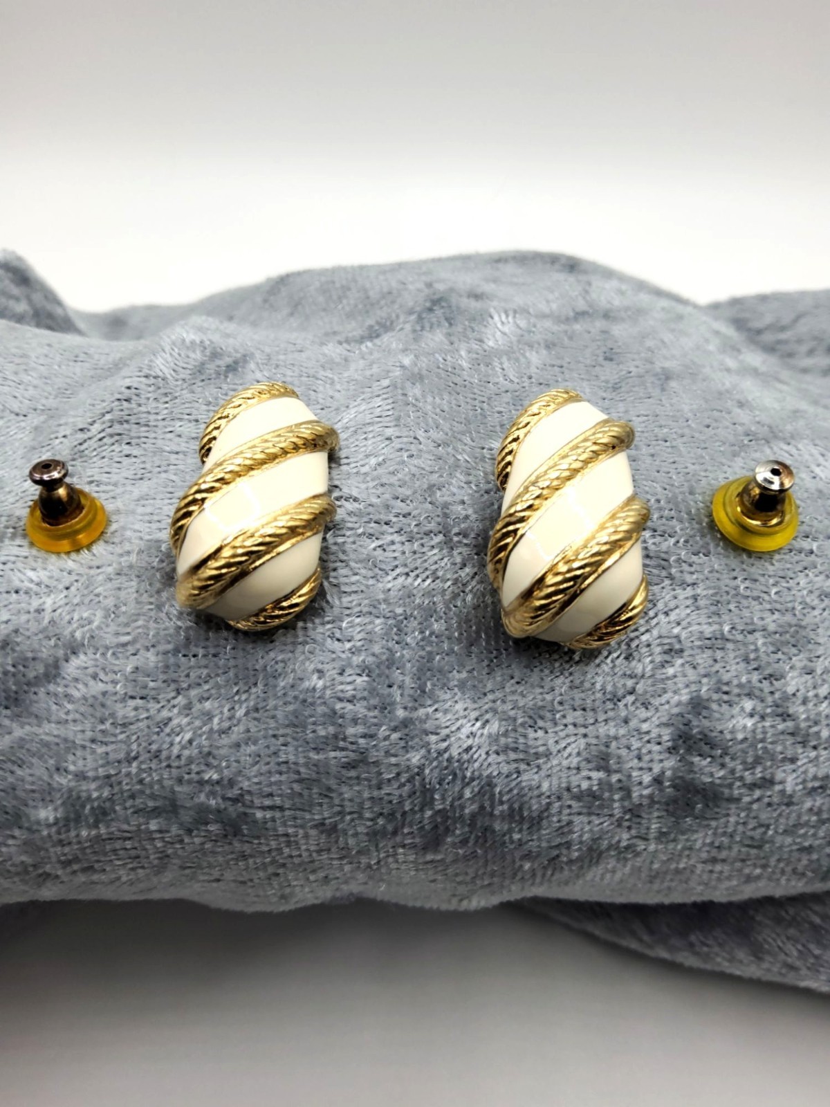 Vintage 80s-90s Signed Robert Manse Gold-tone White Enamel Twisted Rope Earrings