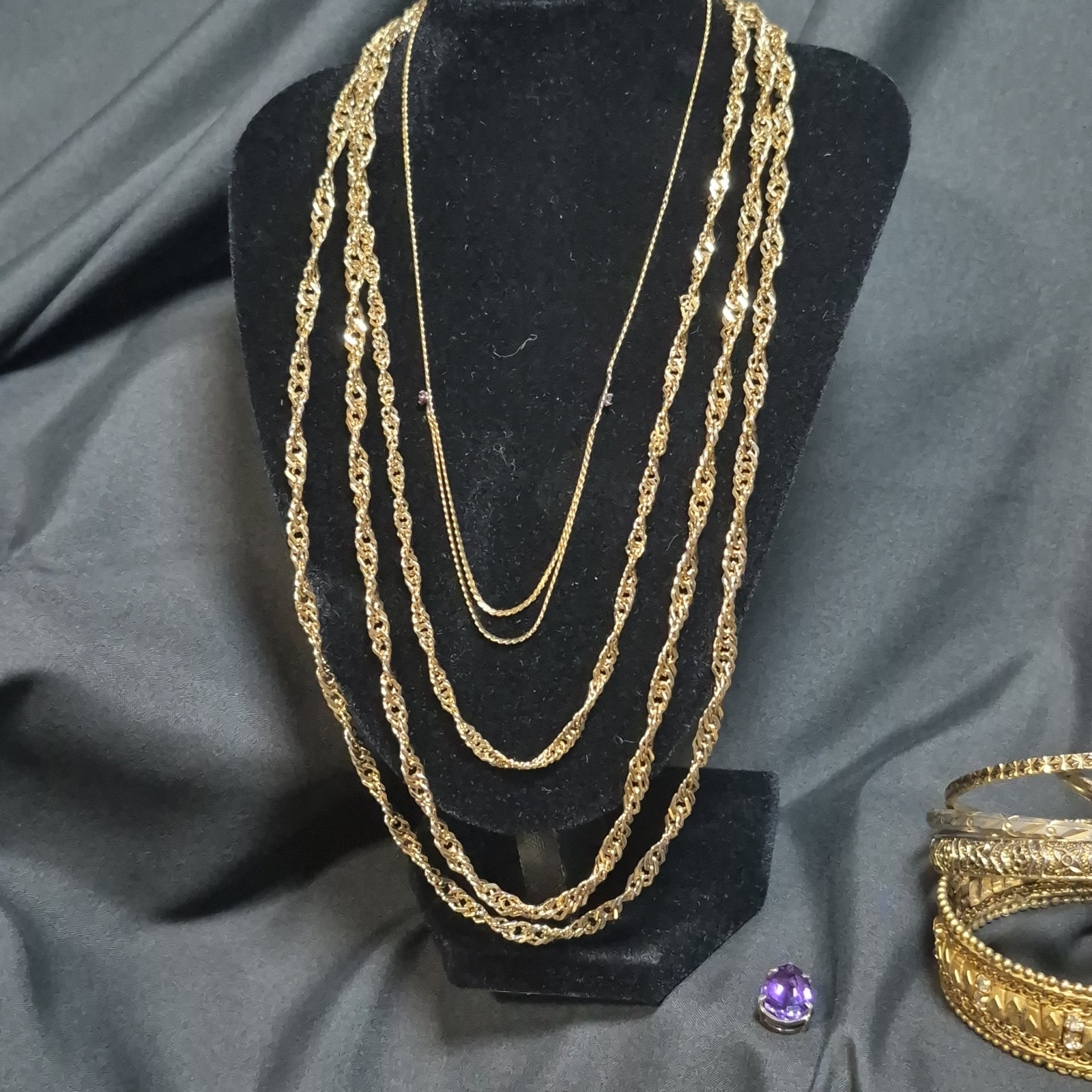 Jewelry Vintage to Modern Costume Mixed Lot Estate Gold Tone