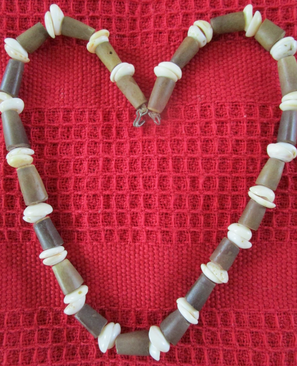 Vintage MermaidCore Puka Shell 18″ Beach Necklace, Handmade in the Philippines