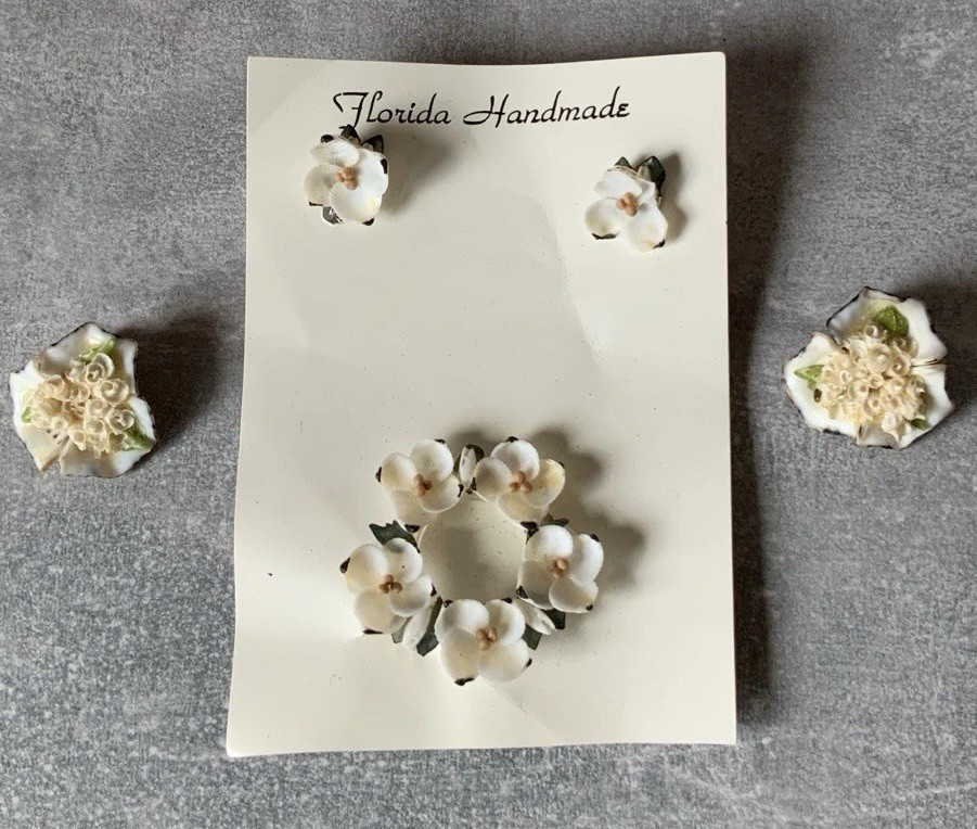 Vintage Handmade Genuine SeaShell 1 Brooch 2 Pairs Of Earrings Shells Florida