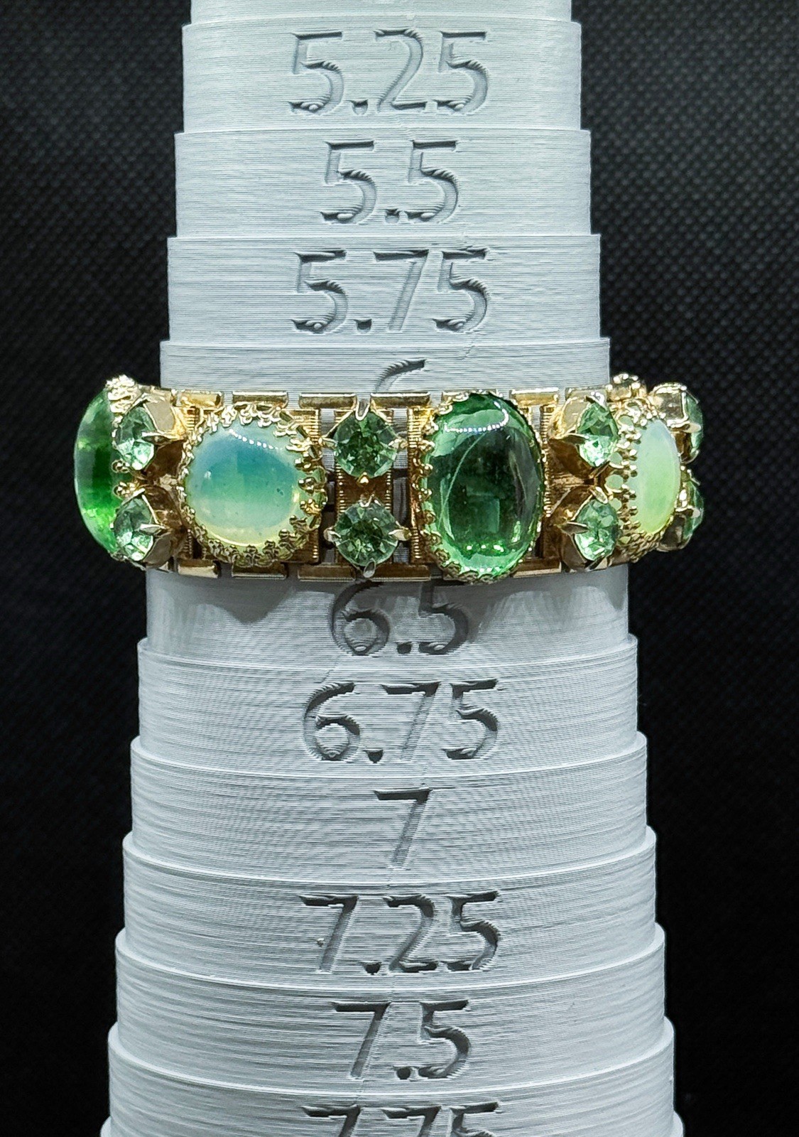 Vtg Green Oval Cabochon Bracelet Round Lt Green Rhinestones Glow Under UV Gold