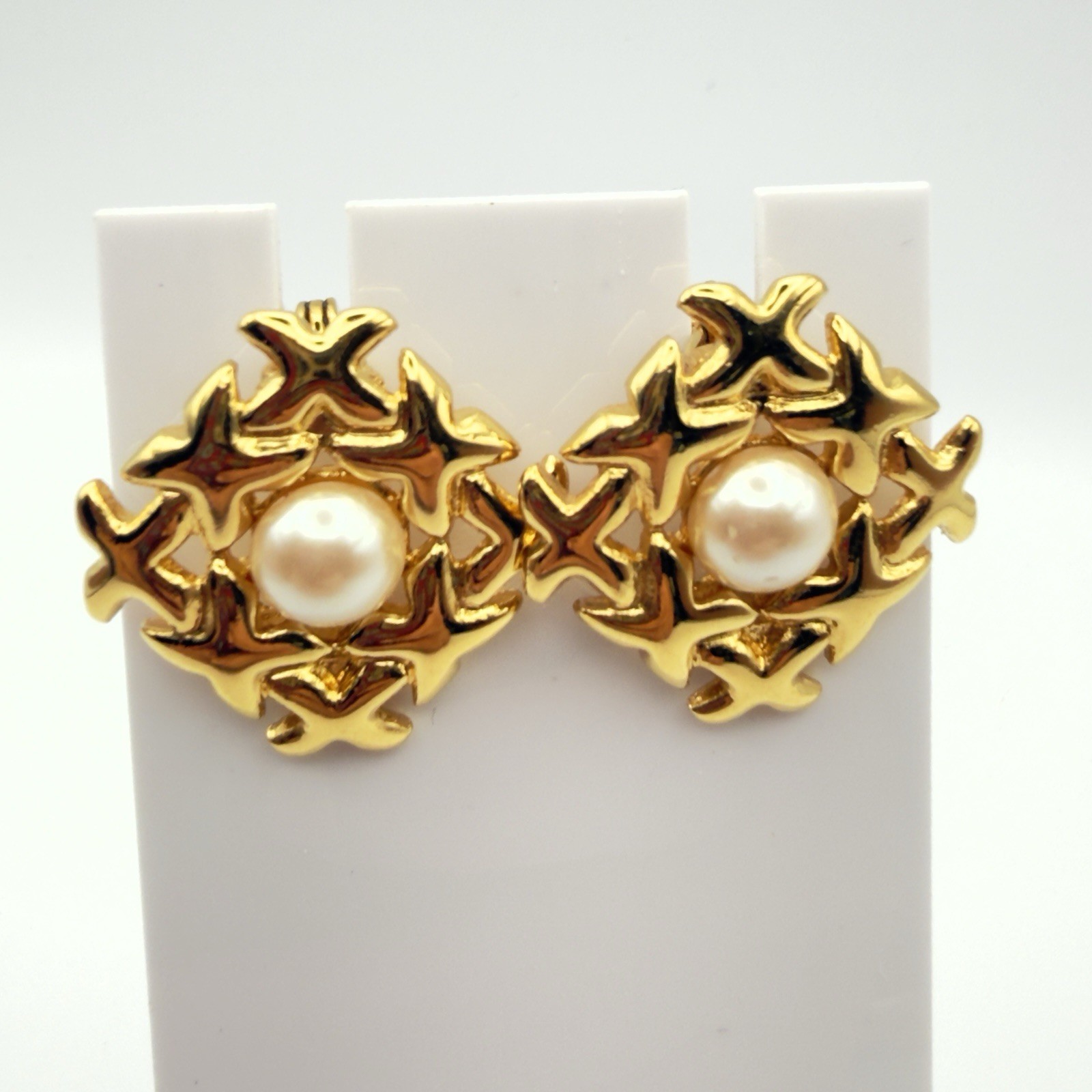 Vintage Gold Tone Earrings Lot Monet Sarah Coventry Pearl Snowman Clip On 4 Sets