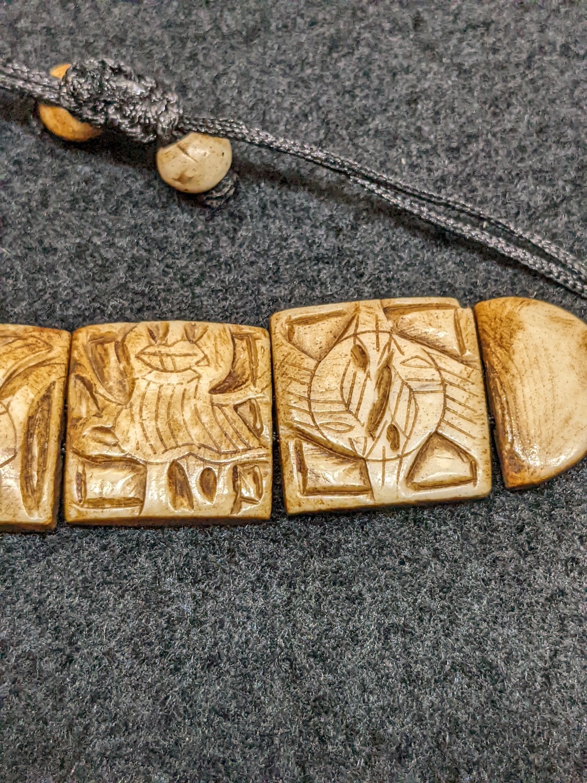 Carved Bone / Antler Beaded Tile Bracelet Tribal Boho Adjustable Ethnic Jewelry