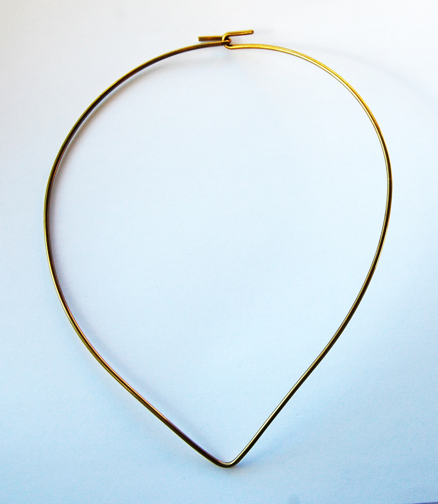 VINTAGE RAW NATURAL BRASS NECK WIRE CHOKER NECKLACE