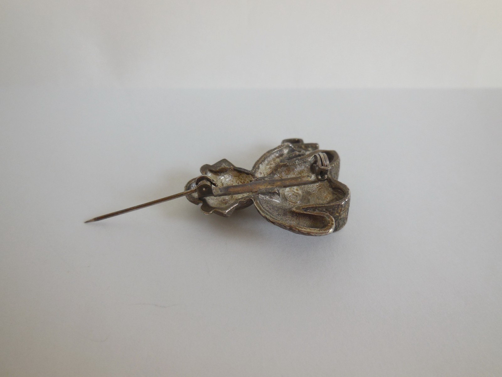 Vintage Pewter & Green Enamel Gardening Teddy Bear Pin Brooch