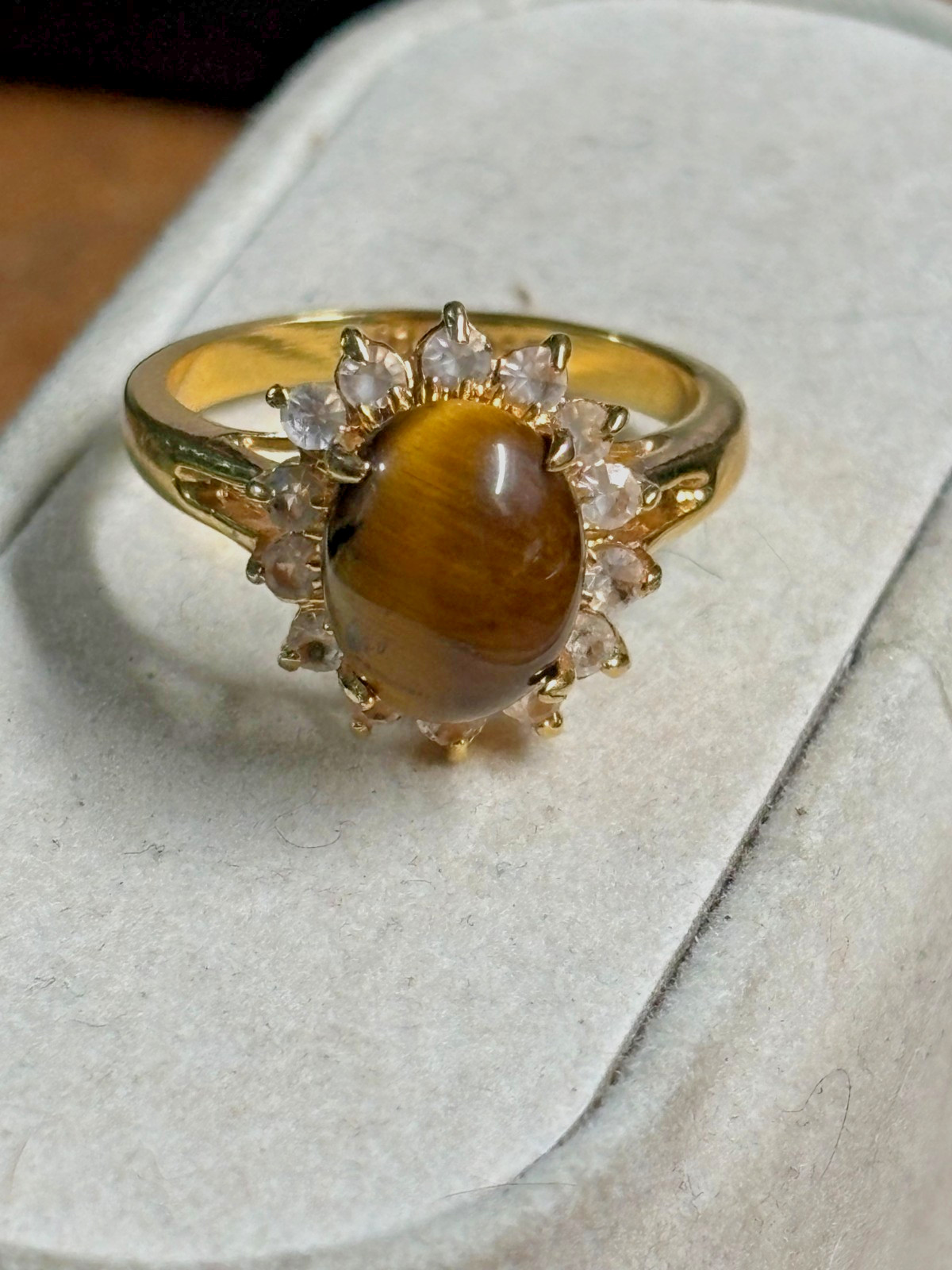 Size 7 TIGERS EYE oval Clear Rhinestone COCKTAIL RING DO 18Kt GE gold plate