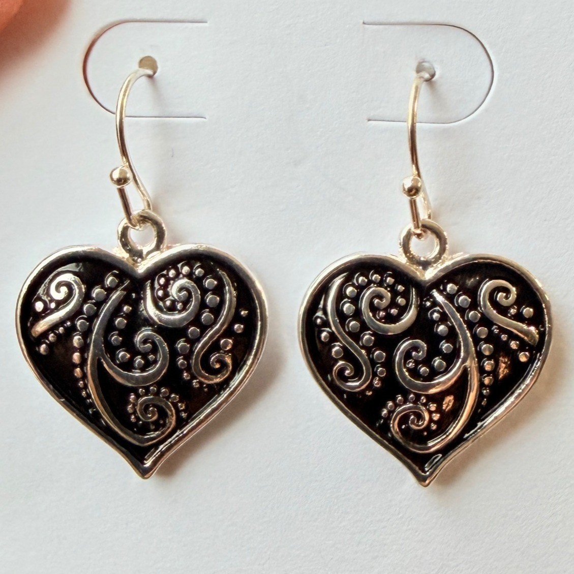 Y2K Vintage Bali Silver Tone Heart Filigree Dangle Earrings 1-1/8″ Nickel Free