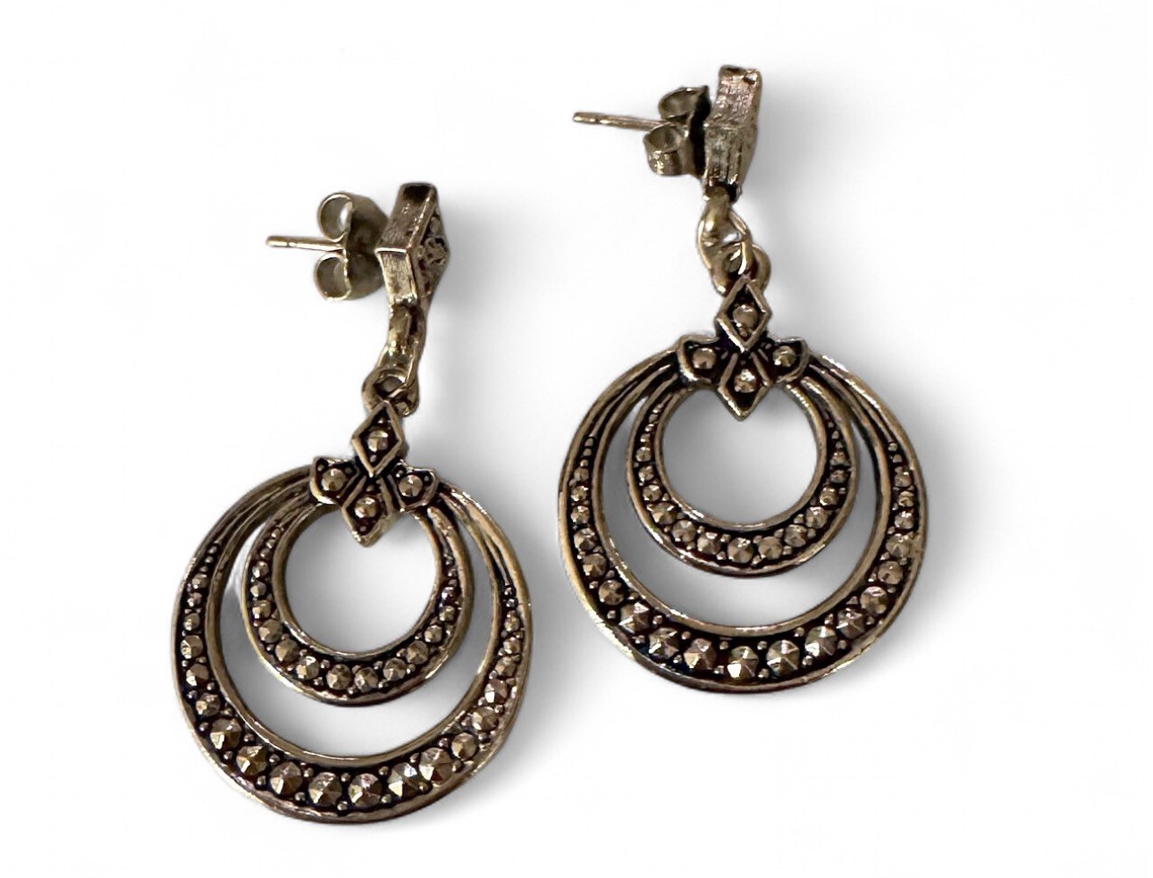 Vintage Marcasite Dangle Earrings Pierced – Retro 1940s Style Silver Ribbon