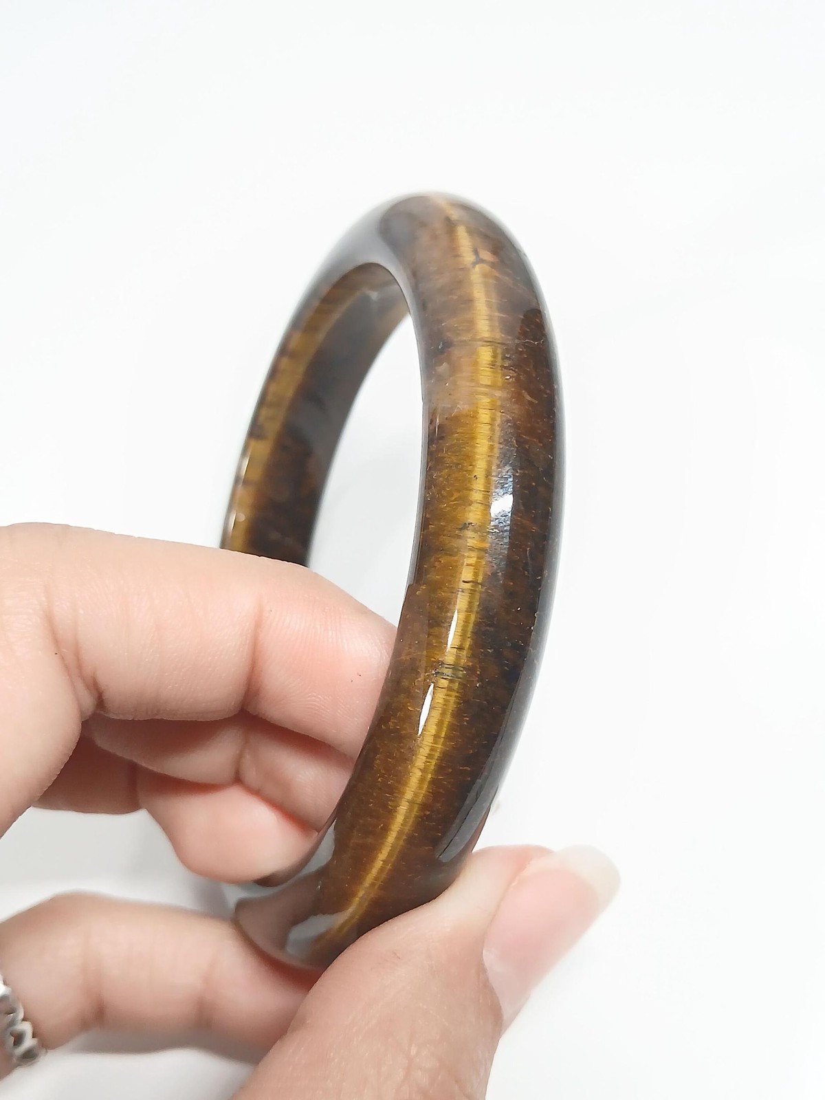 Golden Brown Jadeite Bangle 67mm Tiger Vein Pattern
