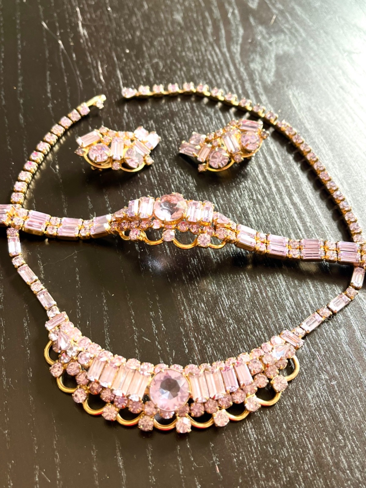Outstanding Vintage Kramer New York Necklace Bracelet Earrings Lavendar Amethyst