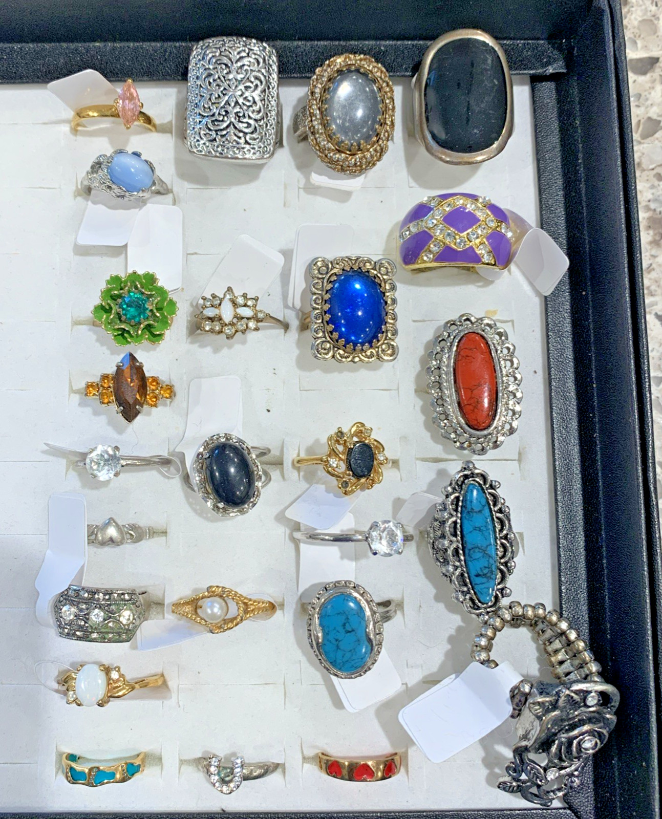 Lot Of Vintage Costume Fashion Jewelry Rings Finger Toe Lot Of 25 Various Sizes