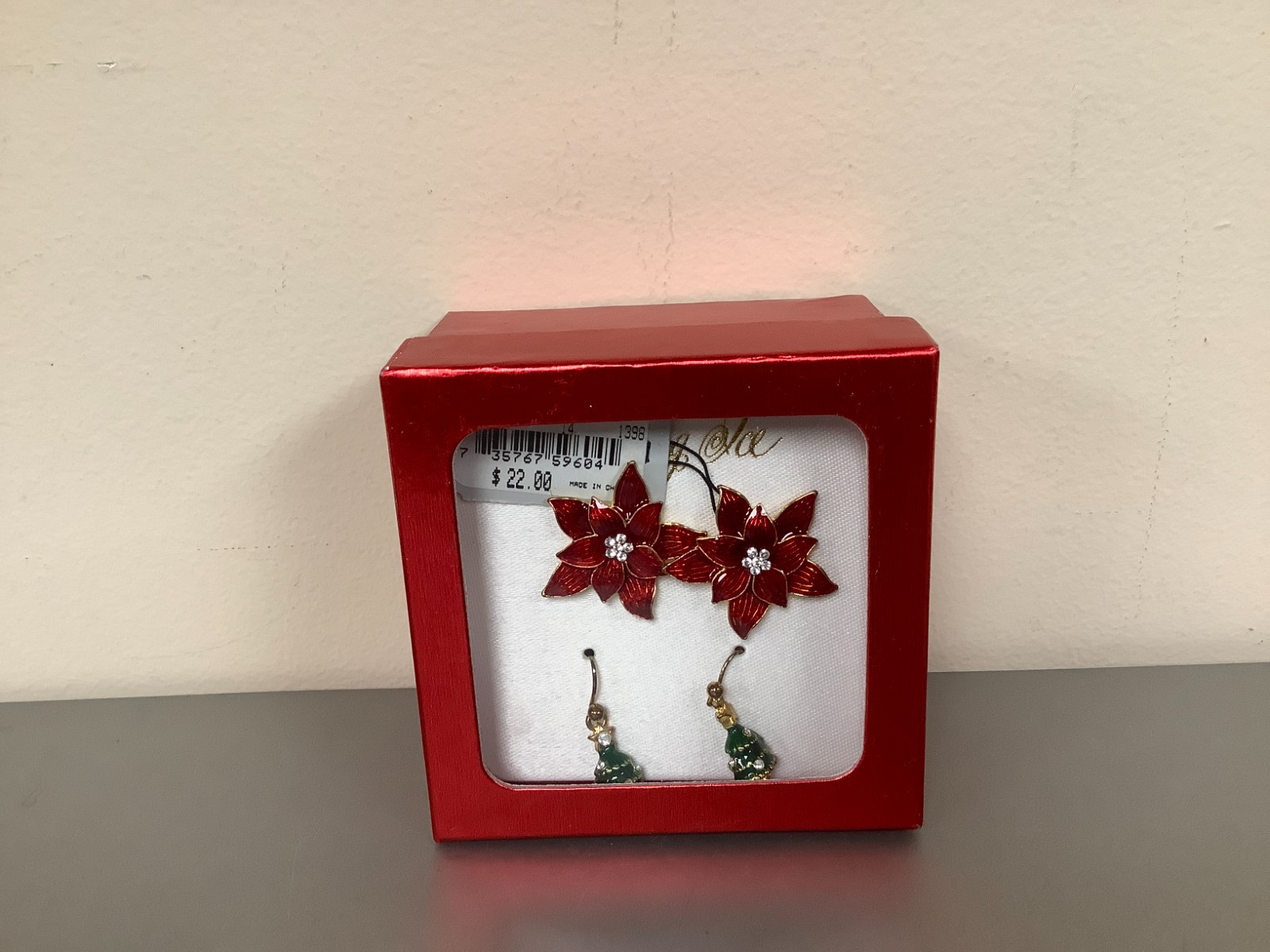 Vtg Poinsettia Red Enamel & Green Bell pierced Earrings-signed-Eisenberg Ice-New