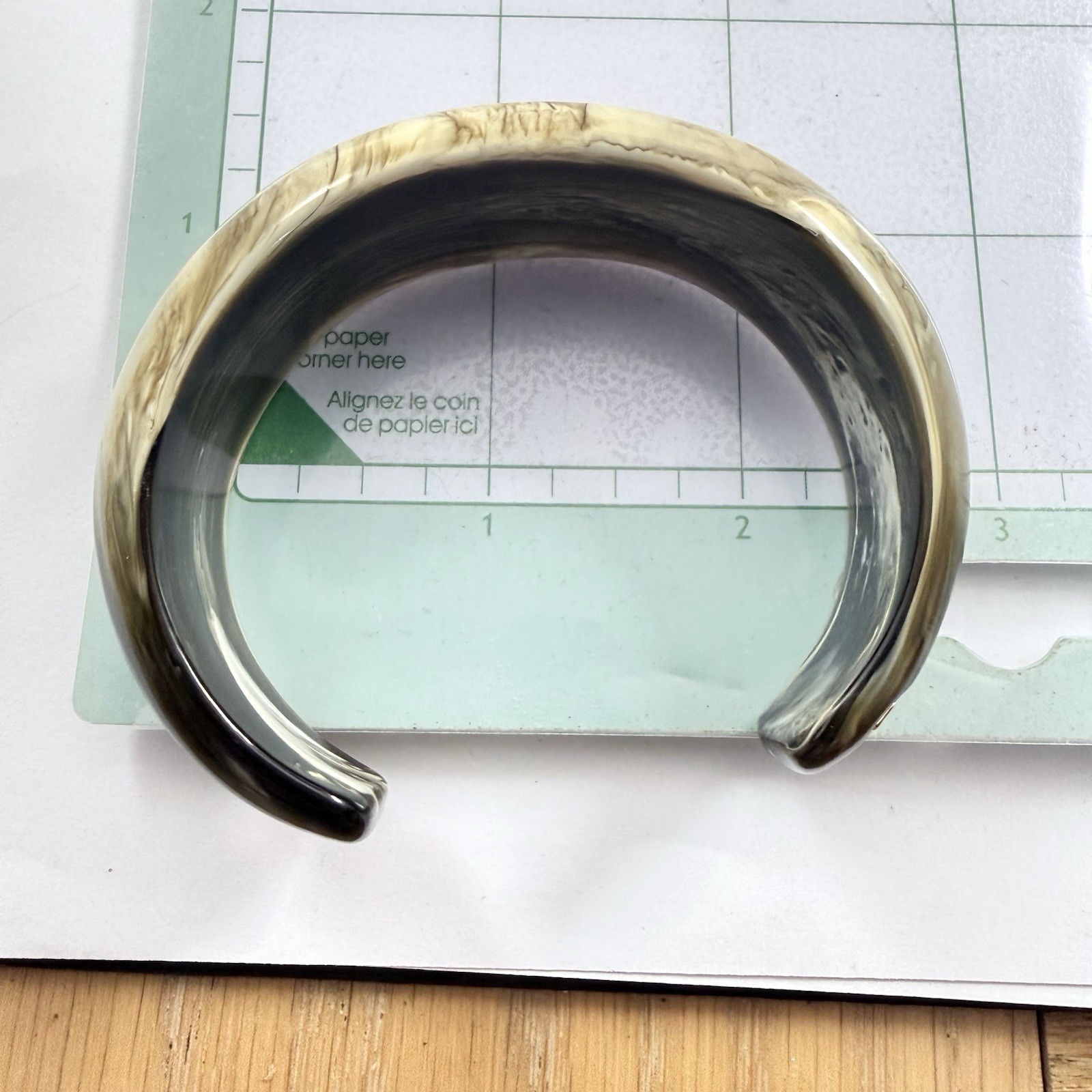 RARE Vintage HALSTON Couture Acrylic Lucite Swirl Cuff Bracelet Earth Tone