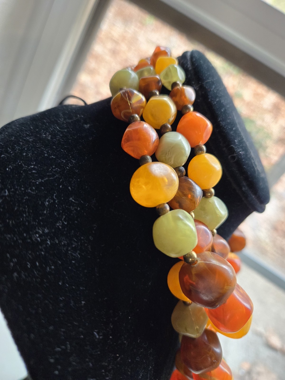 Vintage Swirl Plastic Triple Strand Necklace- great colors