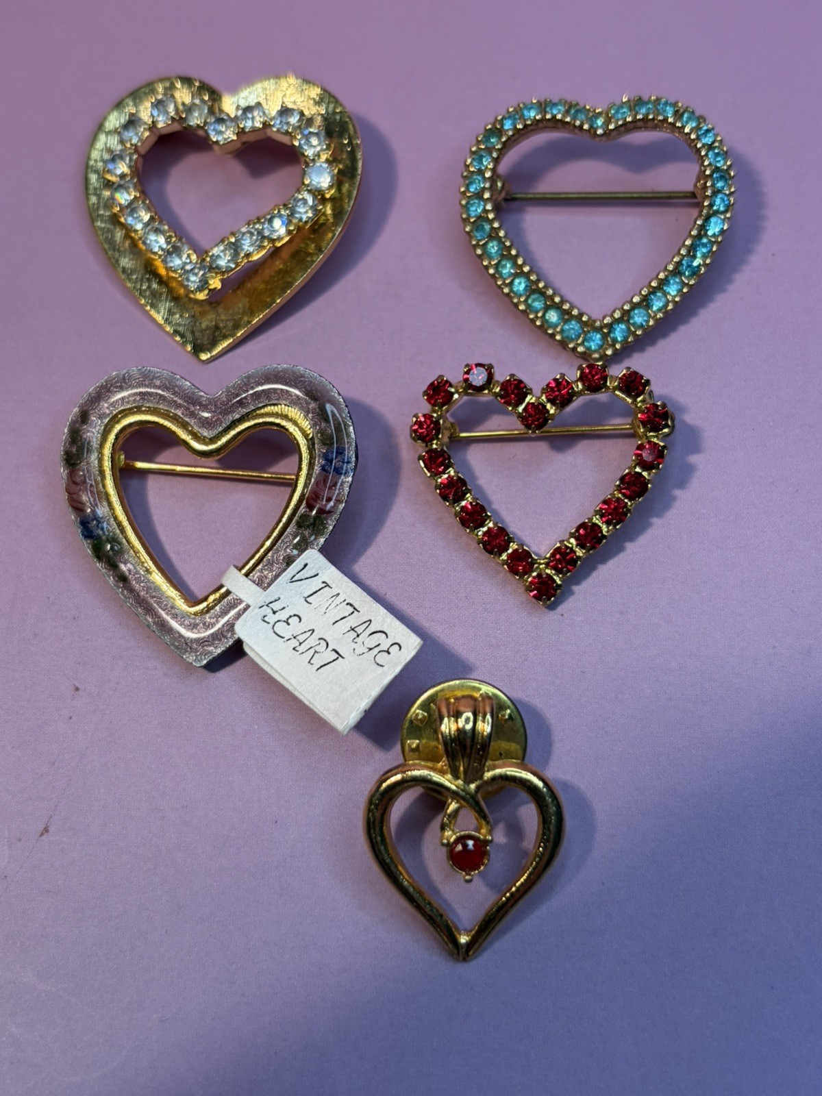 CLEARANCE 65+ Luxury Lot of Vintage and Used Brooches/pendants several Signed