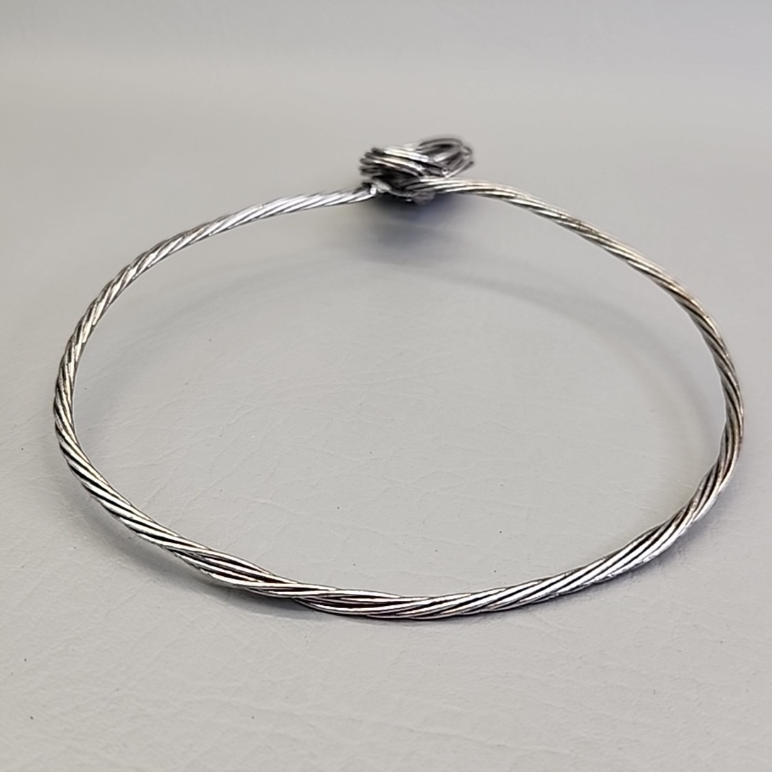 Vintage Artisan Necklace Black Onyx Drop Silver Twist Wire Collar Choker 17″