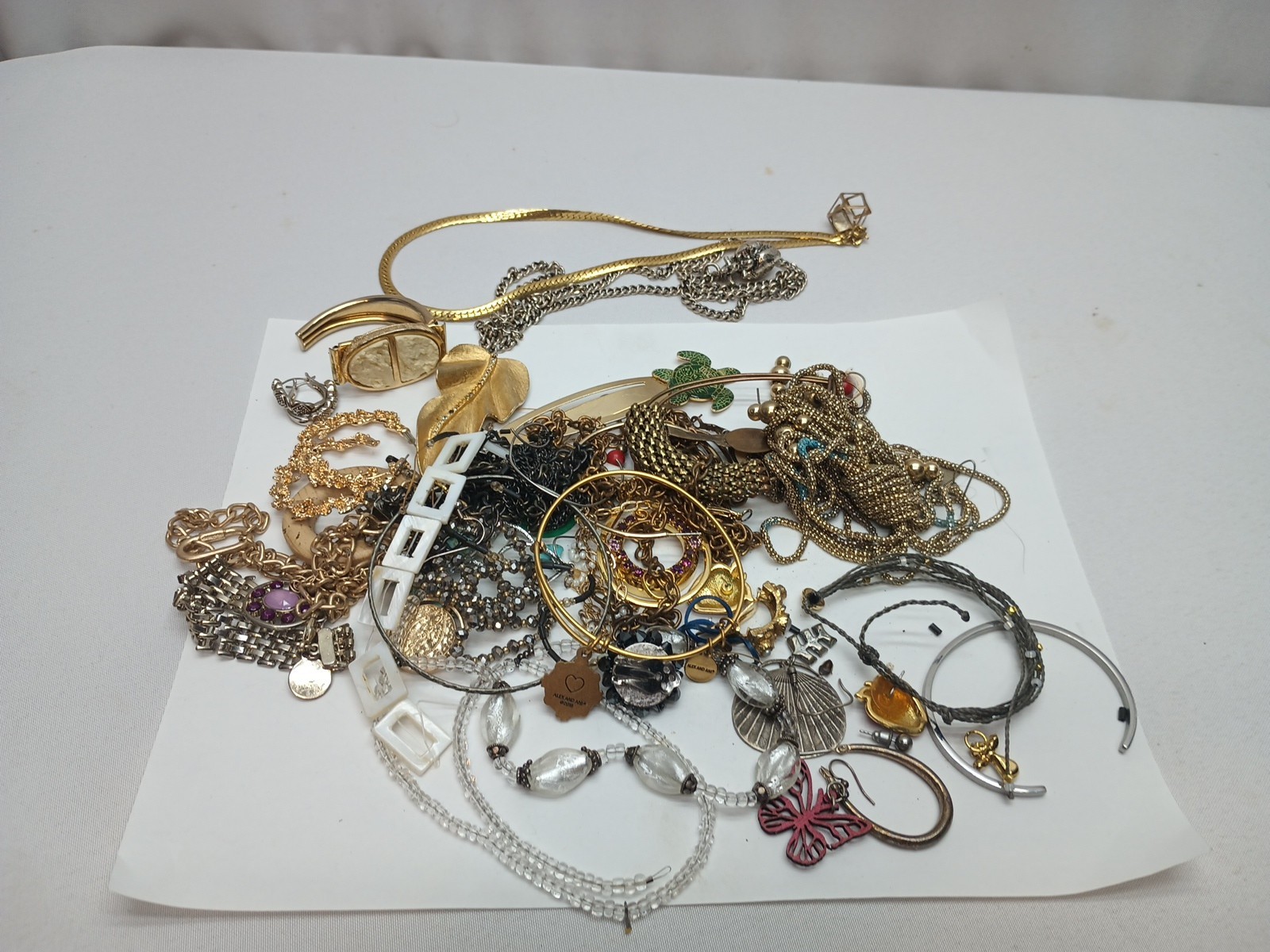 1 Lb REDESIGN/CRAFT FASHION/COSTUME JEWELRY LOT