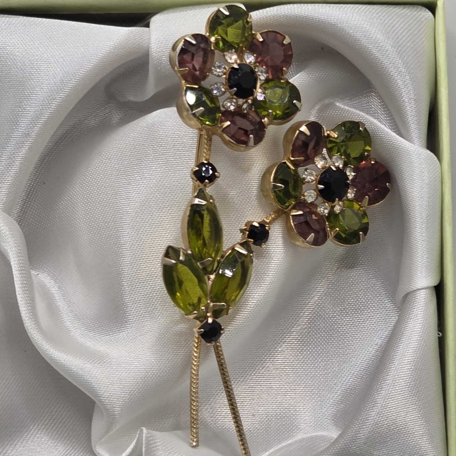 Unsigned Rhinestone Brooch Double Flower Pink Green Goldtone Stem