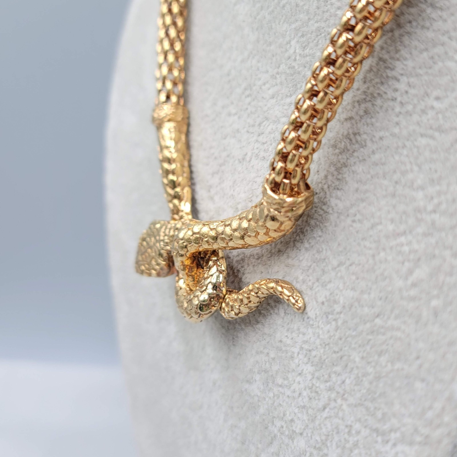Vintage Signed Snake Collar Necklace Made in Italy Unknown Signature 20″