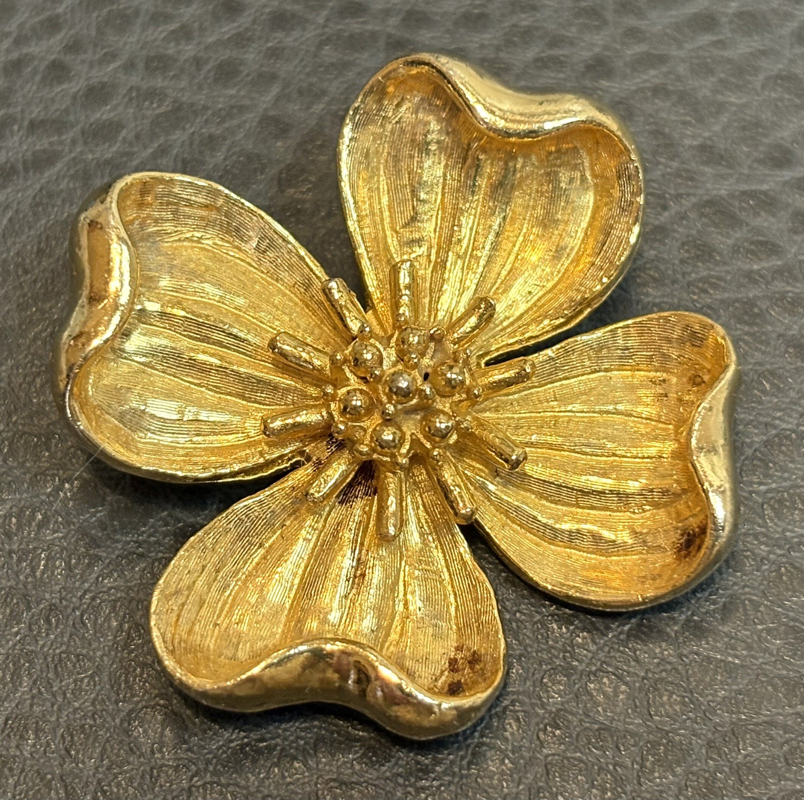 Vintage Jeanne Brushed Gold Tone Dogwood Flower Brooch Pin Designer Signed