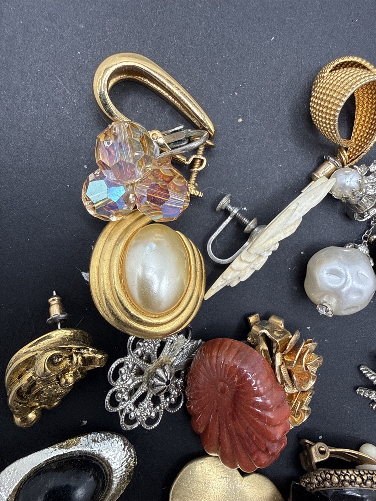 Lot Of SINGLE Earrings Mostly Vintage Clip On – Parts Craft – Some Signed E3-6