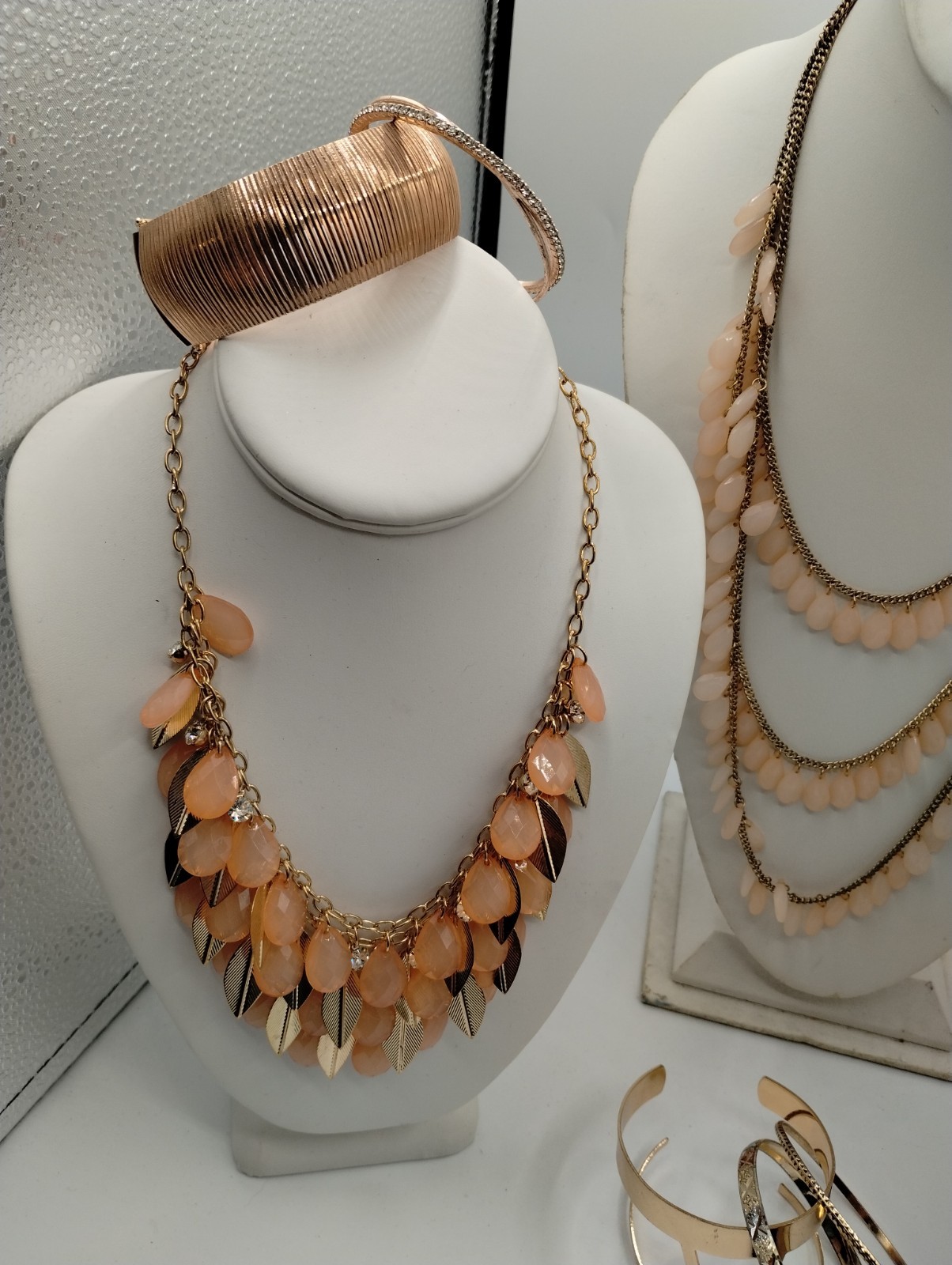 Elegant Peach And Gold Tone Jewelry Lot. Some New Some Used. 17 Pieces. Lot#140