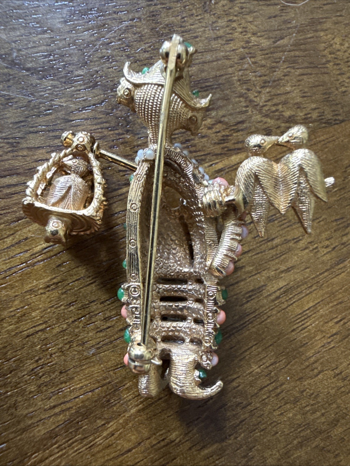 RARE CINER GOLD TONE TURQUOISE CABOCHONS RHINESTONE ASIAN WOMAN W/ BIRDS BROOCH