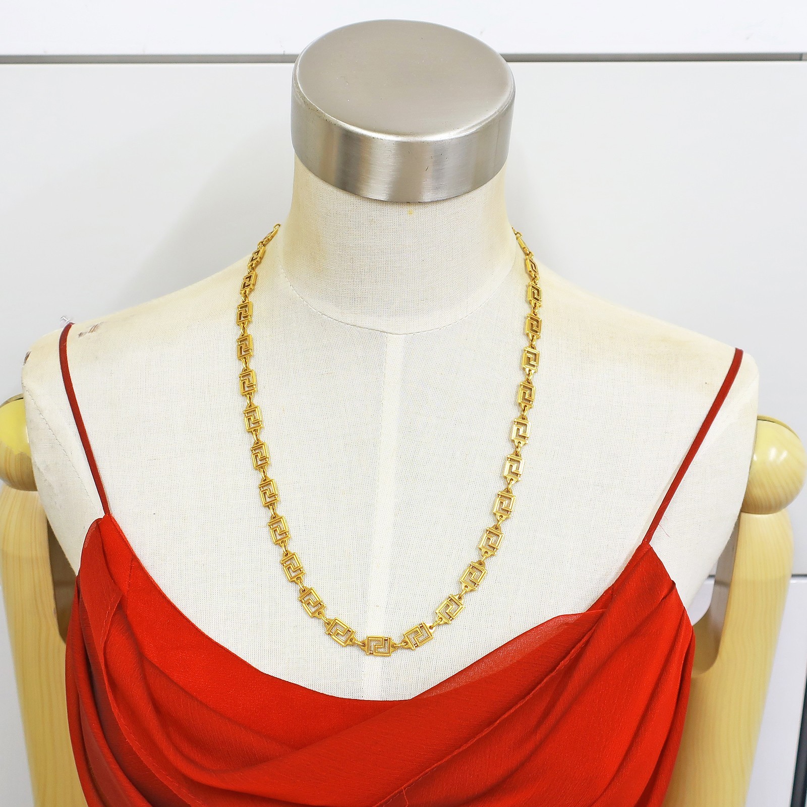 VERSACE Gold Plated Medusa Chain Necklace Pendant #1367c Rise-on