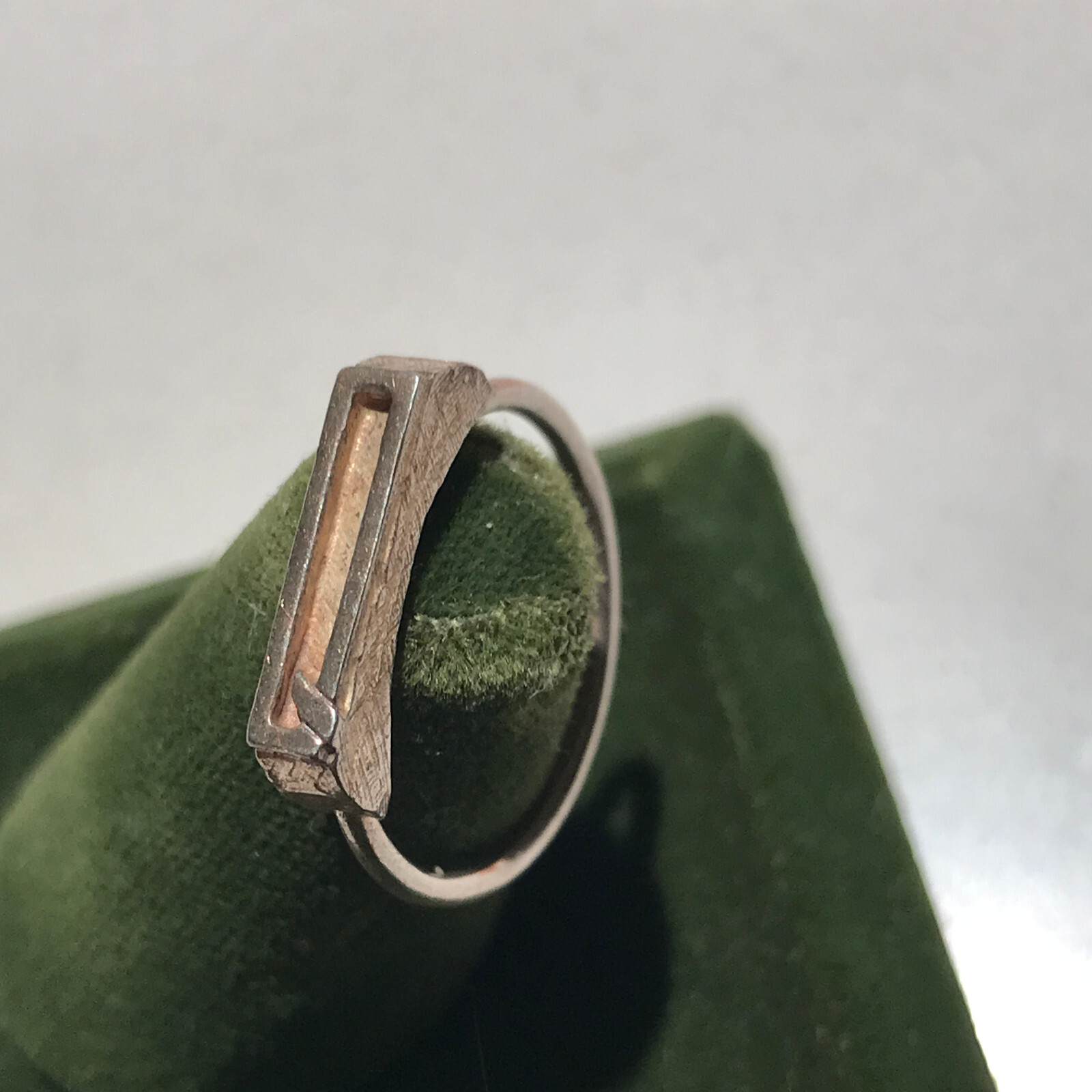 Vintage Sterling Silver Stamped Typebar Monogram “Q” Ring Size 6 ADJUSTABLE