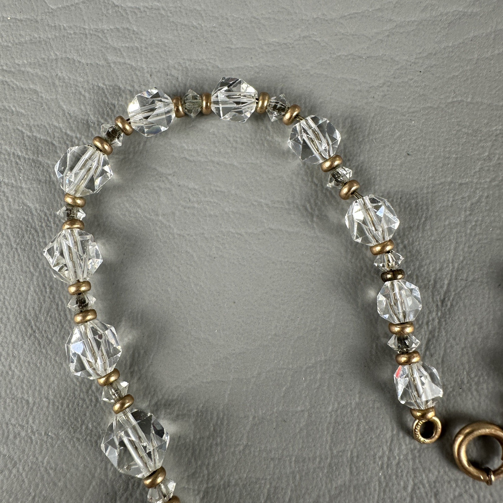 Vintage Necklace Clear Faceted Crystal Beads Gold Tone Graduated 15″