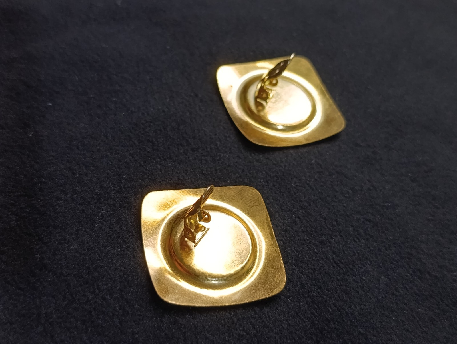 Vintage Gold-Tone Clip-On Earrings Textured Metal Alloy Retro Statement Jewelry