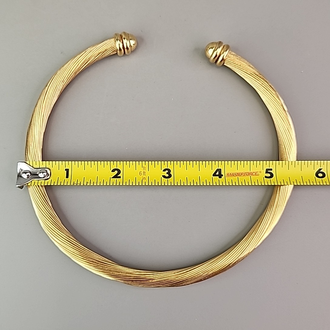 Vintage Wire Cable Torque Necklace Gold Tone Modernist Collar Rolled 14.5″