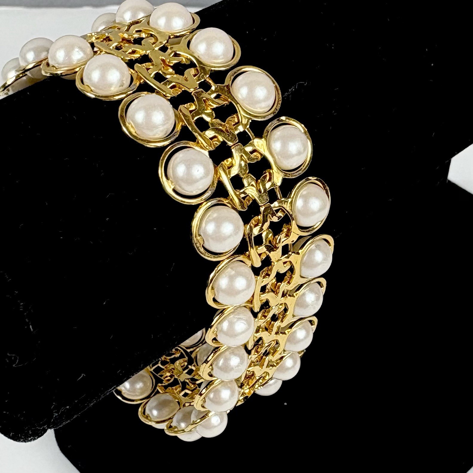 Vintage Avon White Faux Pearl Gold Tone Bracelet Wide