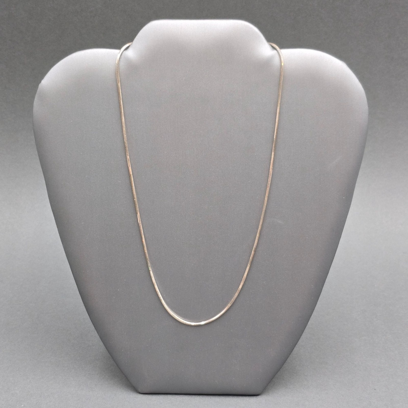 Vintage Sterling Silver Snake Chain Necklace 17″ 925 Italy AGI Minimalist Design