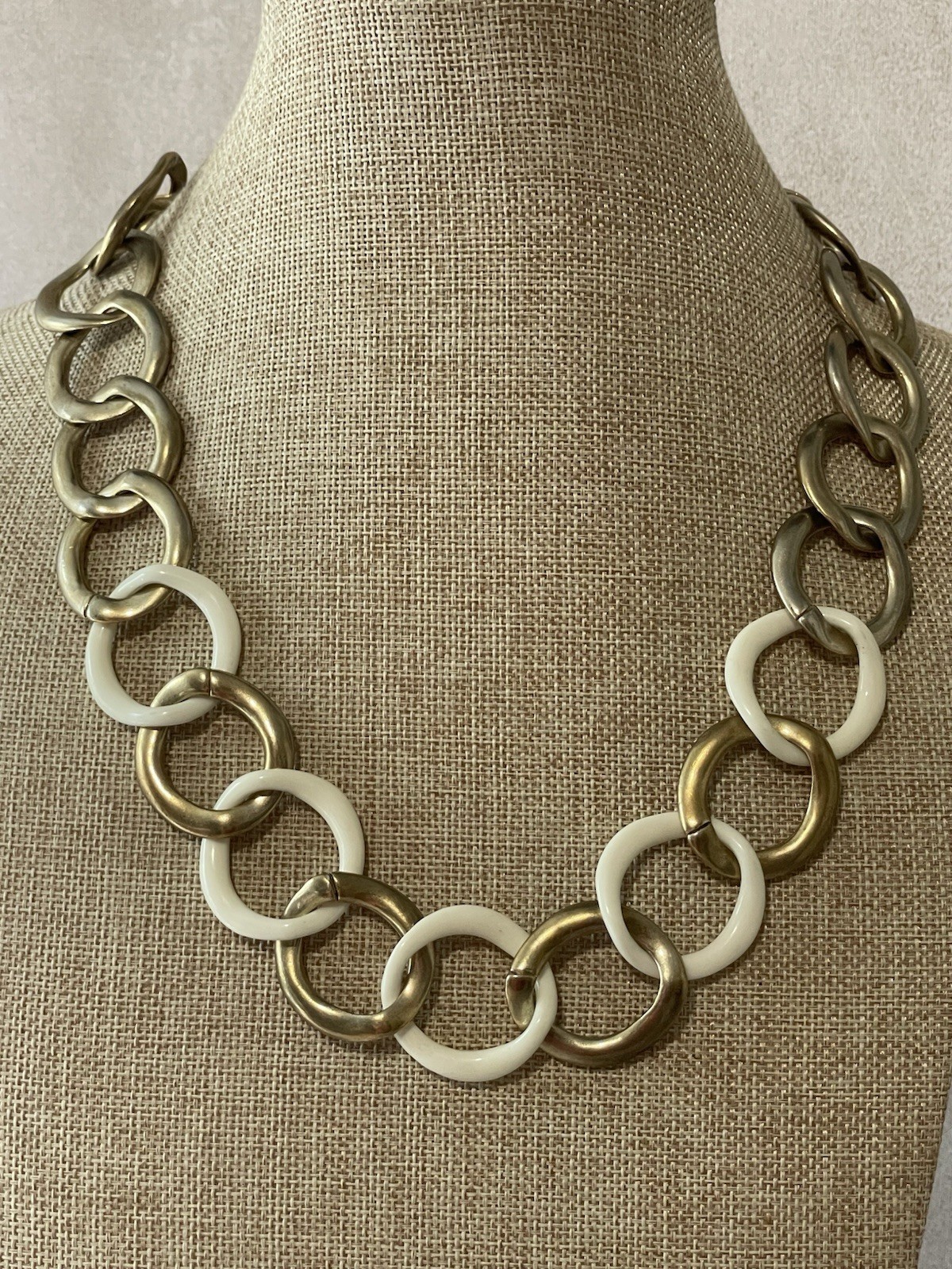 Vintage Monet Gold White Link Necklace Chunky Statement Chain Retro Modern