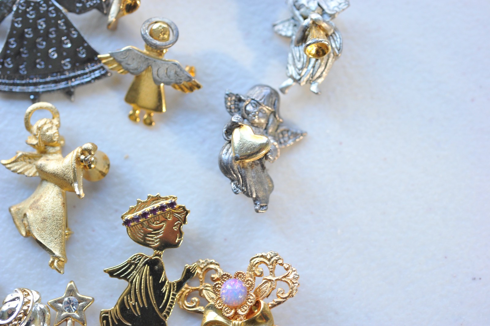 Large LOT ANGELS BROOCH pin gold silver rhinestone enamel 1 signed jane MN12