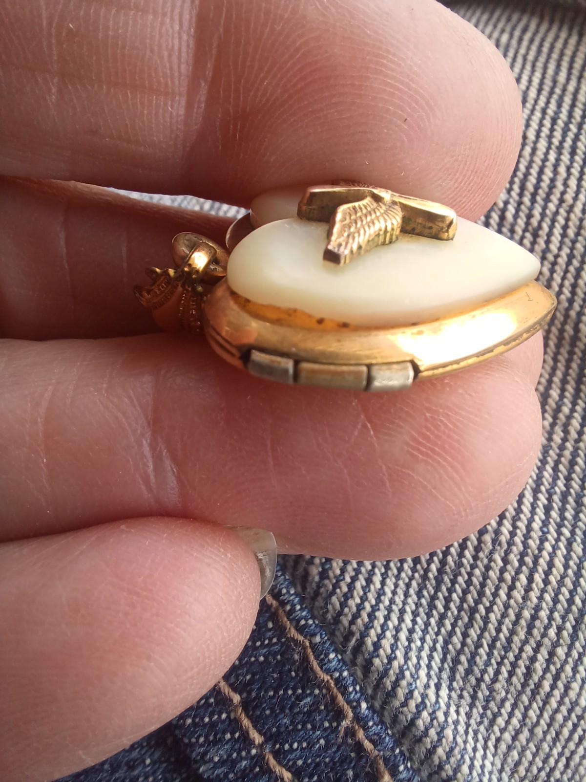 VINTAGE SWEETHEART MOP US ARMY AIR CORP WW2 GOLD FILLED HEART LOCKET w/PHOTO LOT