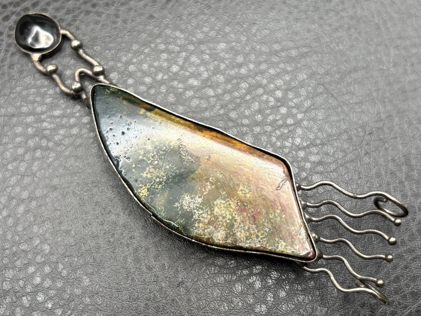 Artisan Brutalist Massive 5.5″ Silver Tone Modernist Stone Pendant Brooch